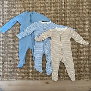 Old navy footed sleeper 6-9 months